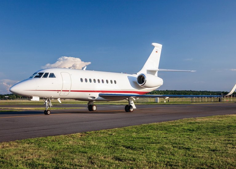 Falcon 2000LXS auf dem Runway