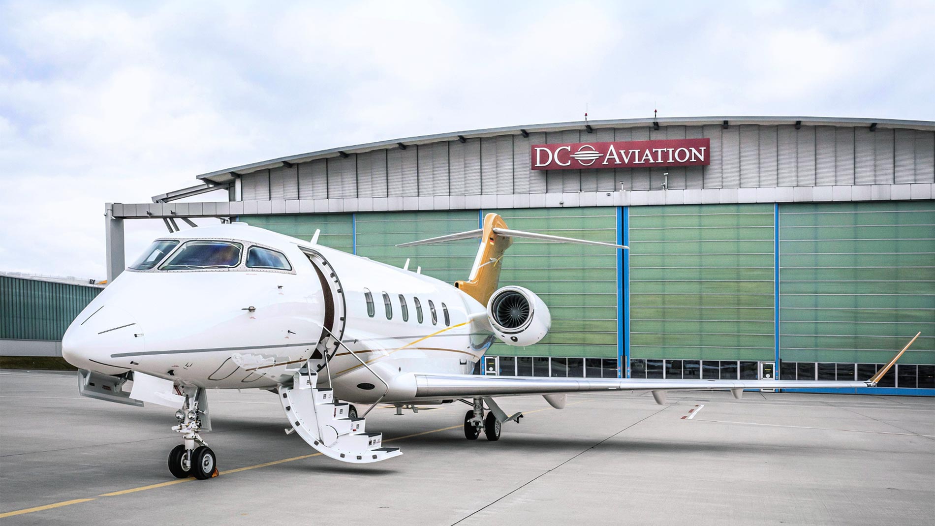 DC Aviation Bombardier Challenger 350 außenansicht