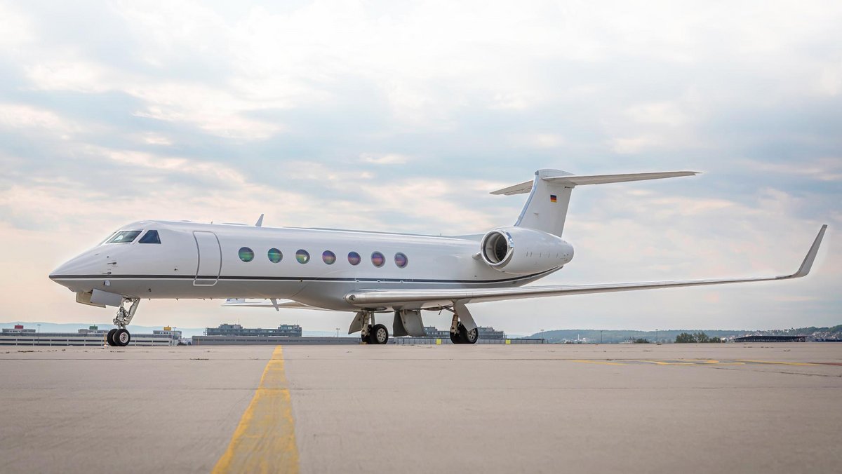 Gulfstream G550 auf dem Boden